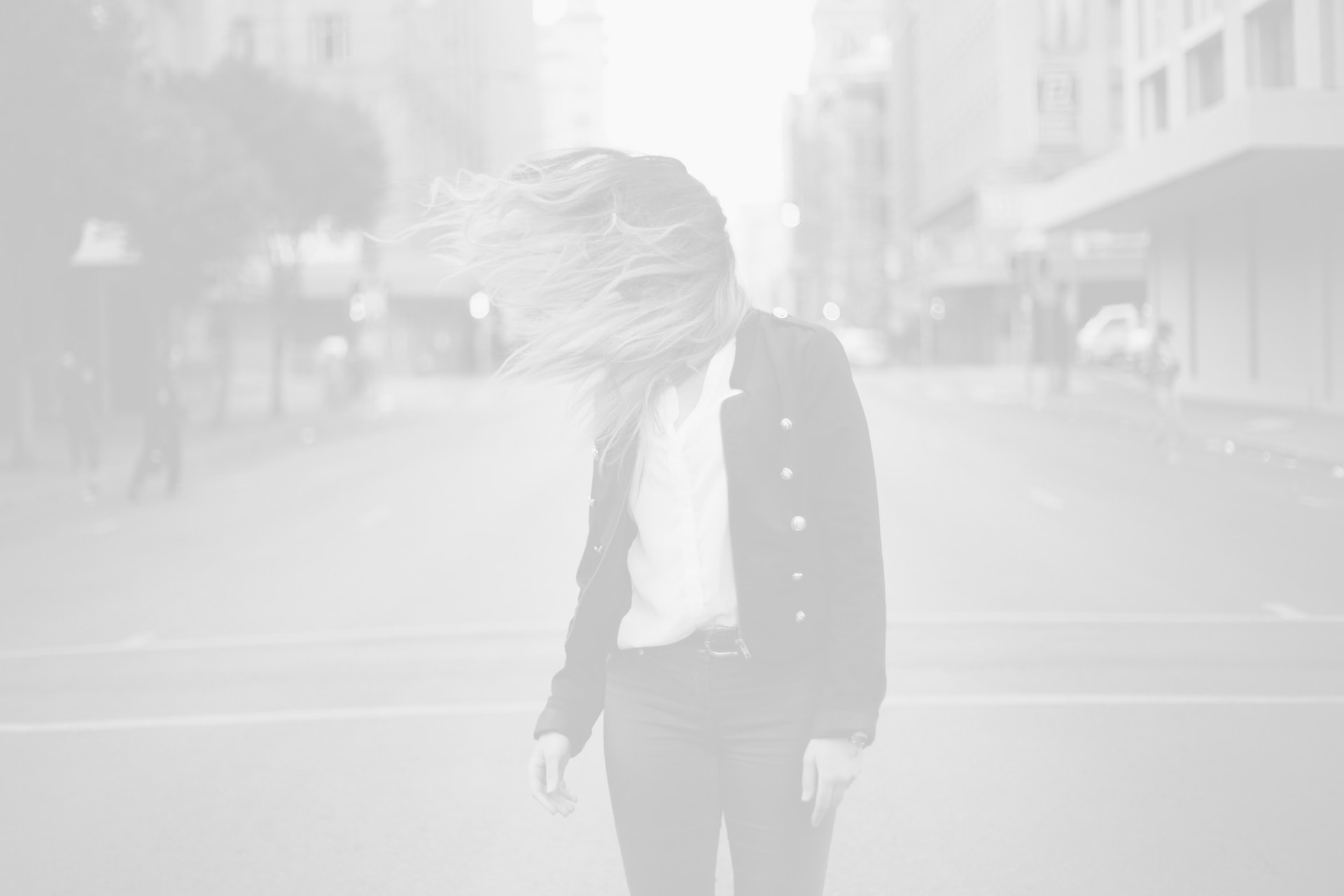 Centered Slides Full-Width