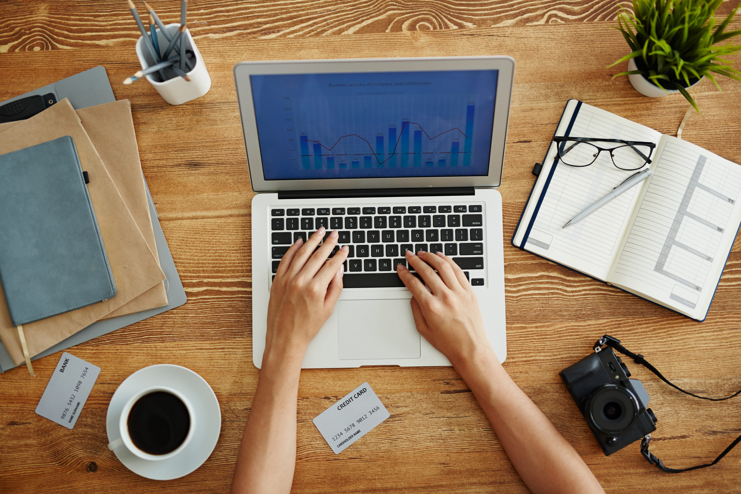 E-Commerce PPC Case Study (Reduced Cost Per Lead By 85%)