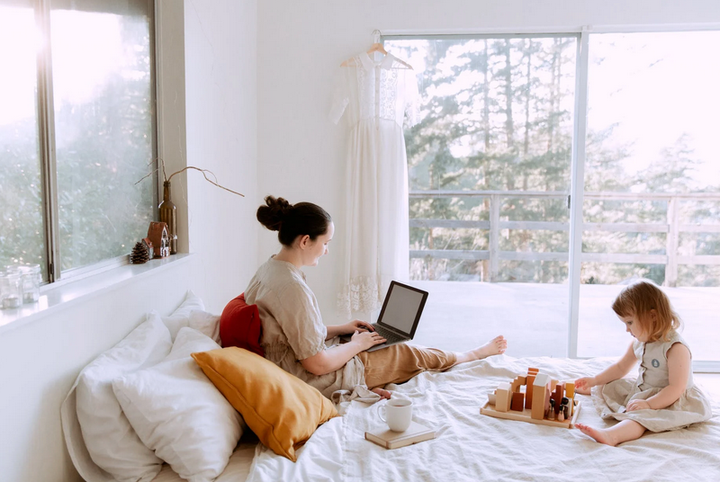 Becoming a Mompreneur: What You Need to Know to Launch a Wildly Successful Home-Based Business